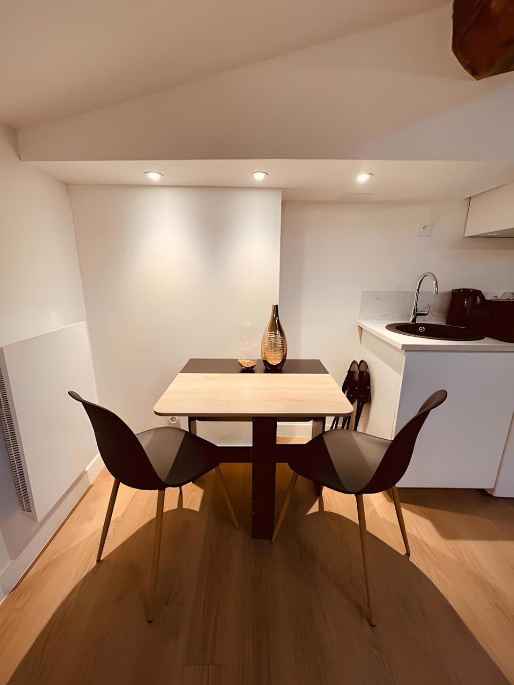 Le Gatsby Niortais - Home Homy Bagian luar foto