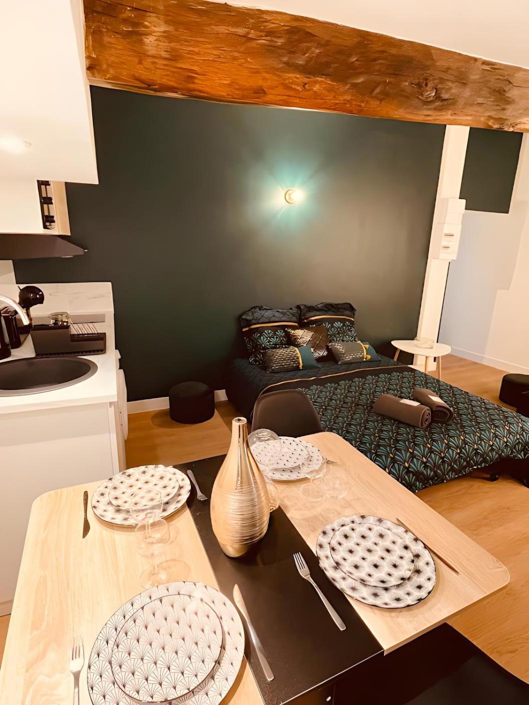Le Gatsby Niortais - Home Homy Bagian luar foto